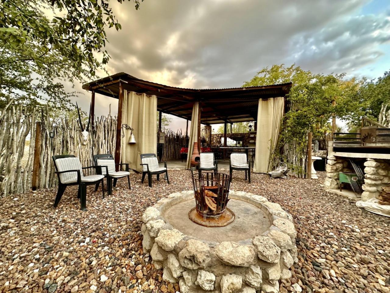 Tarentaal Guest Farm Villa Outjo Luaran gambar